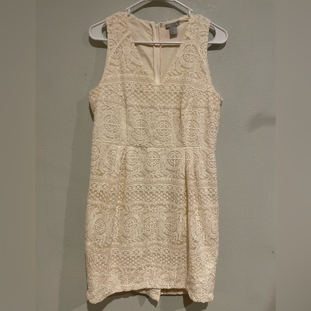 H&M Cream Lace Mini Dress